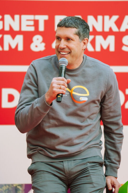 Press conference unveiling the 2026 medal design at the Spice shopping centre