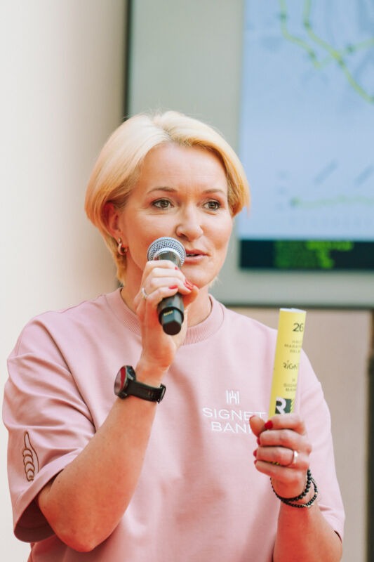 Press conference unveiling the 2026 medal design at the Spice shopping centre