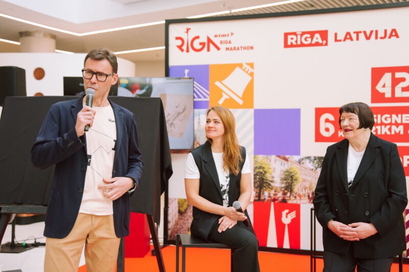 Press conference unveiling the 2026 medal design at the Spice shopping centre