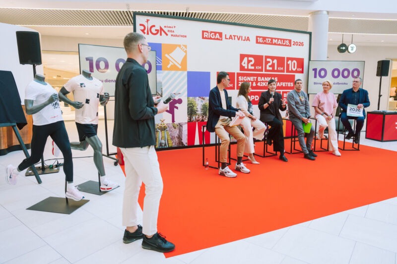 Press conference unveiling the 2026 medal design at the Spice shopping centre